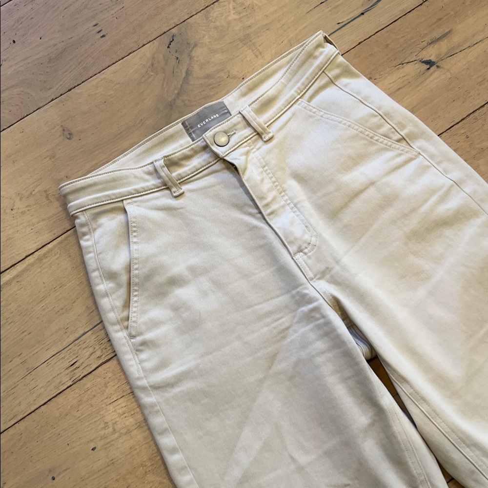 Everlane Beige straight leg crop tall, size 8 - Picture 2 of 4